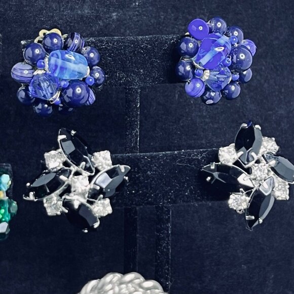 Vintage Lot Of 5 Silver Tone Clip On Earrings (5278) - Picture 3 of 6